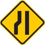Estreitamento de pista à esquerda